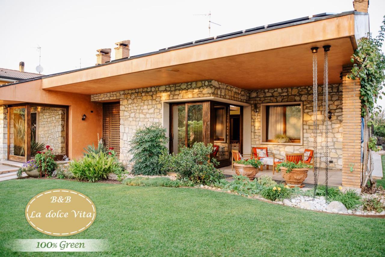 La Dolce Vita Montecchia di Crosara Exteriör bild